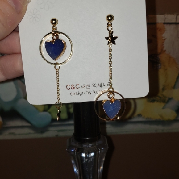 Stone Blue Heart Dangle Star Earrings - Picture 3 of 6